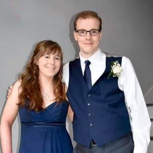 Meet your Posher, Lee